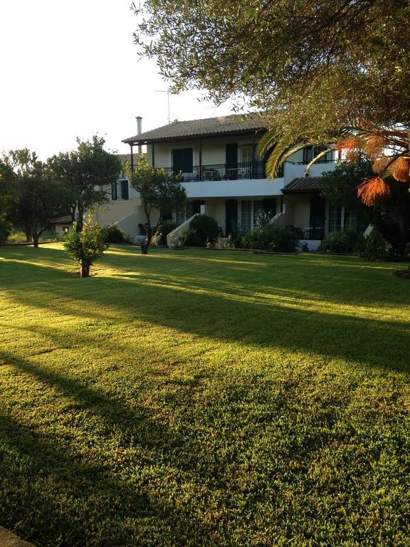 Inglessata Rose Aparthotel สโวโรนาตา ภายนอก รูปภาพ